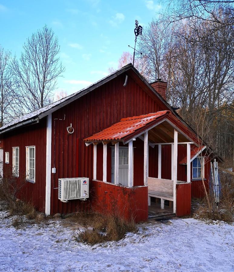 Viken - Cottage By Dalslands Canal Dals Långed Extérieur photo