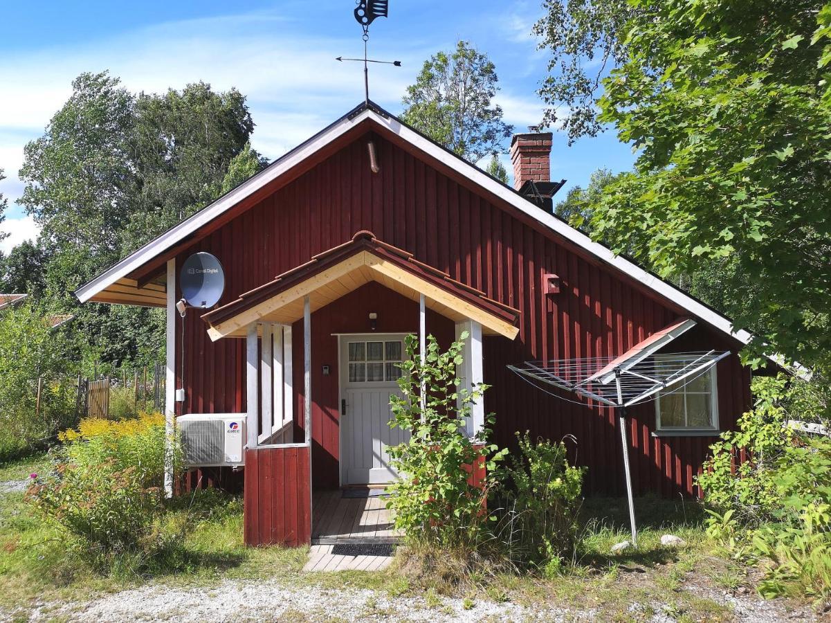 Viken - Cottage By Dalslands Canal Dals Långed Extérieur photo